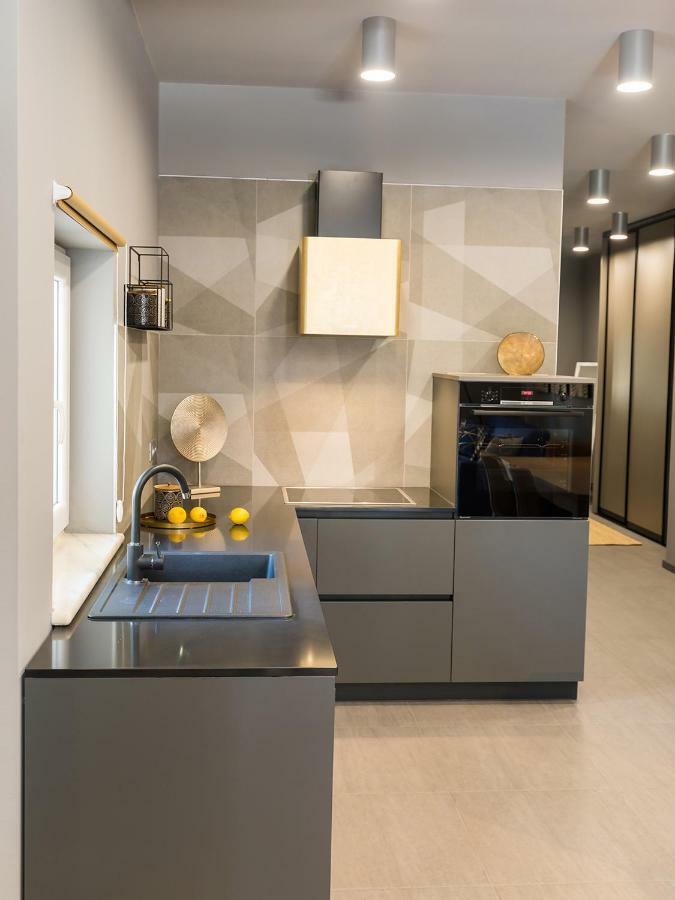 Magnolia - Modern Apartment Near City Center And Sea ポレッチ エクステリア 写真