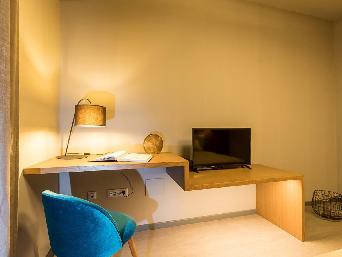Magnolia - Modern Apartment Near City Center And Sea ポレッチ エクステリア 写真